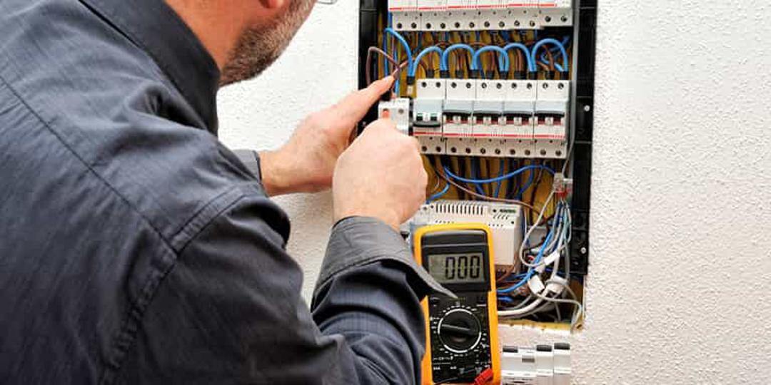 2 Electrical Upgrades That an Electrician Should Make For You in 2021