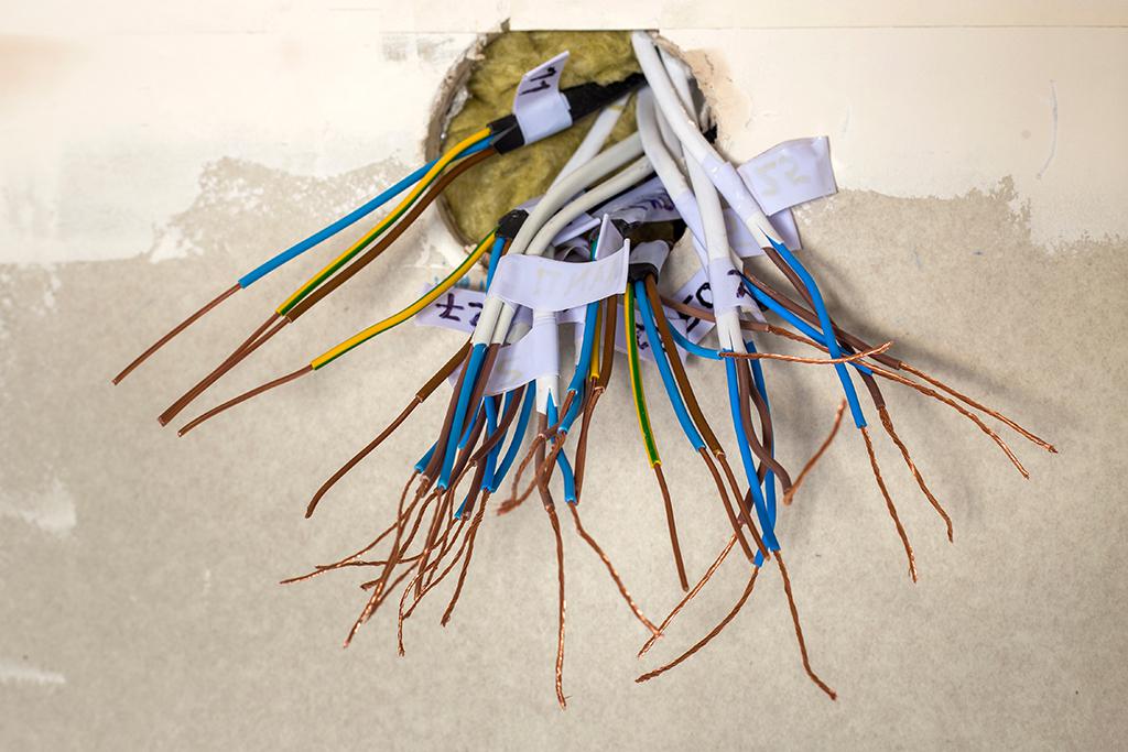 Dangers Of Loose Electrical Wires In Homes: Your Electrician Can Help | Wilmington, NC