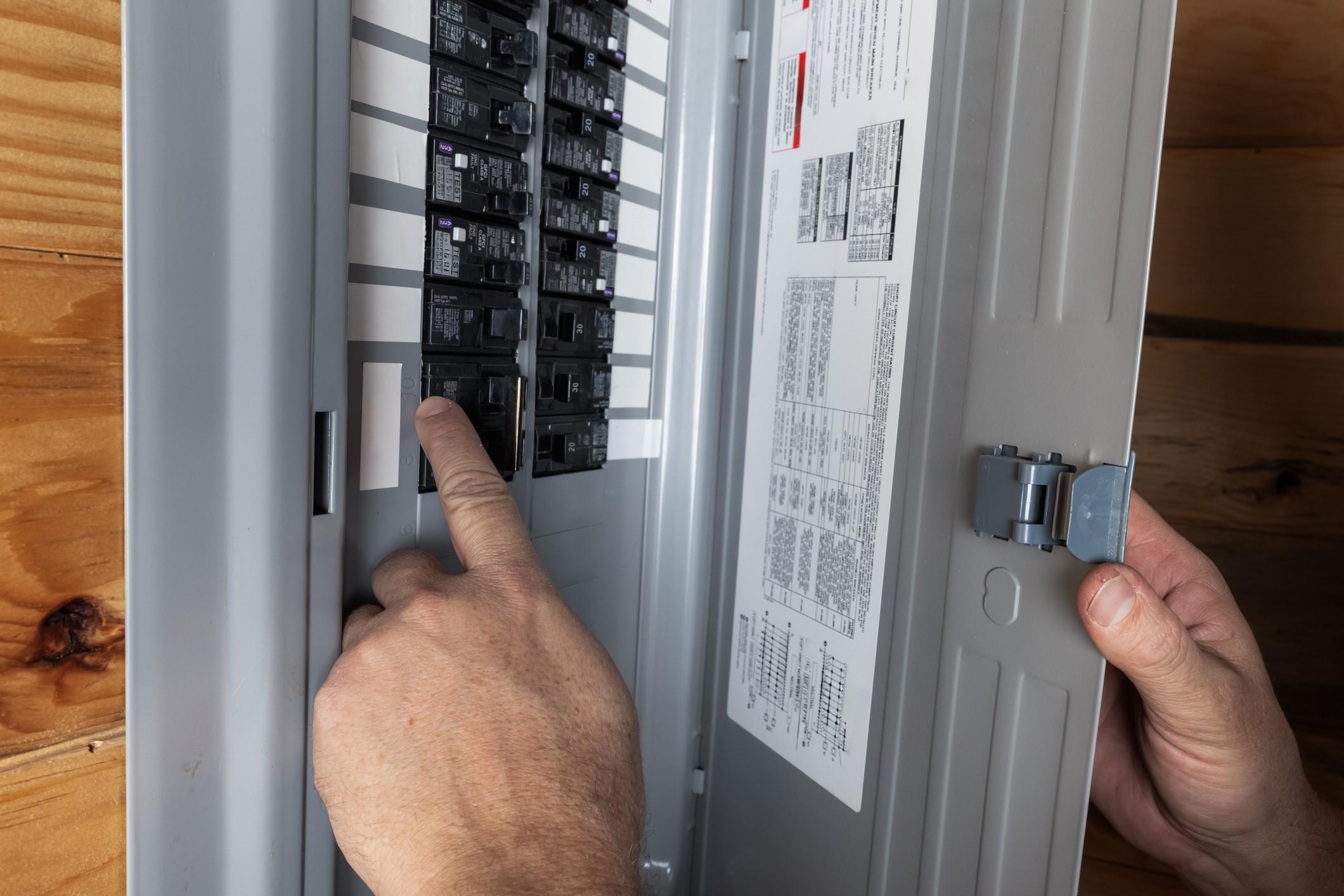 How to Map Your Electrical Panel: A Complete Circuit Directory Guide