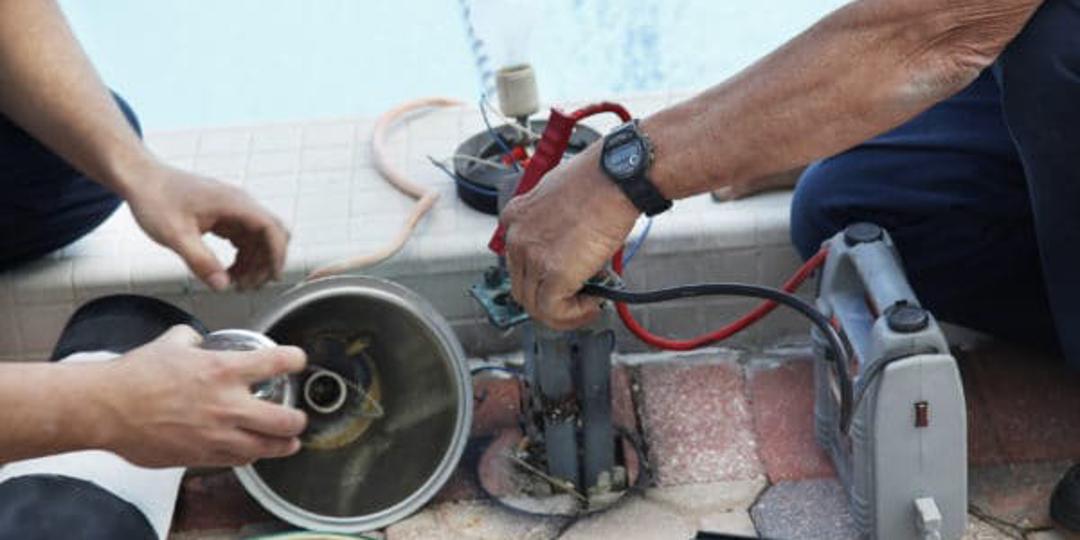 Avoid Electrical Hazards at the Pool This Summer