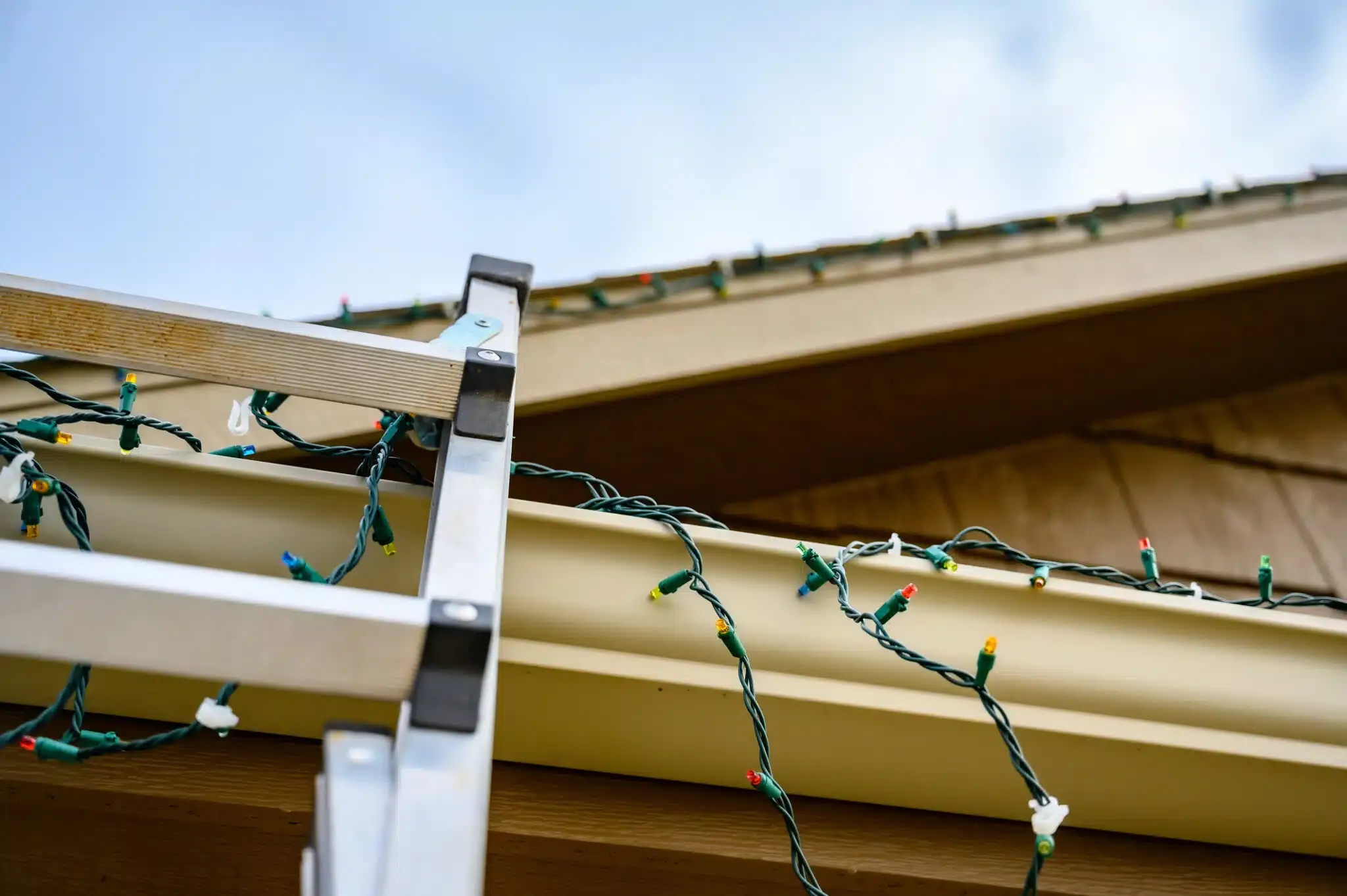 How to Safely Install Outdoor Holiday Lights