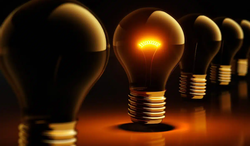 5 Common Causes of Flickering Lights and When to Call an Expert