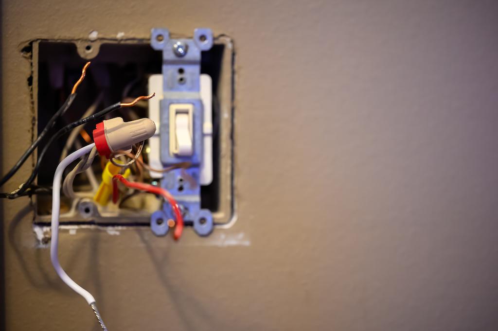 wires and light switch